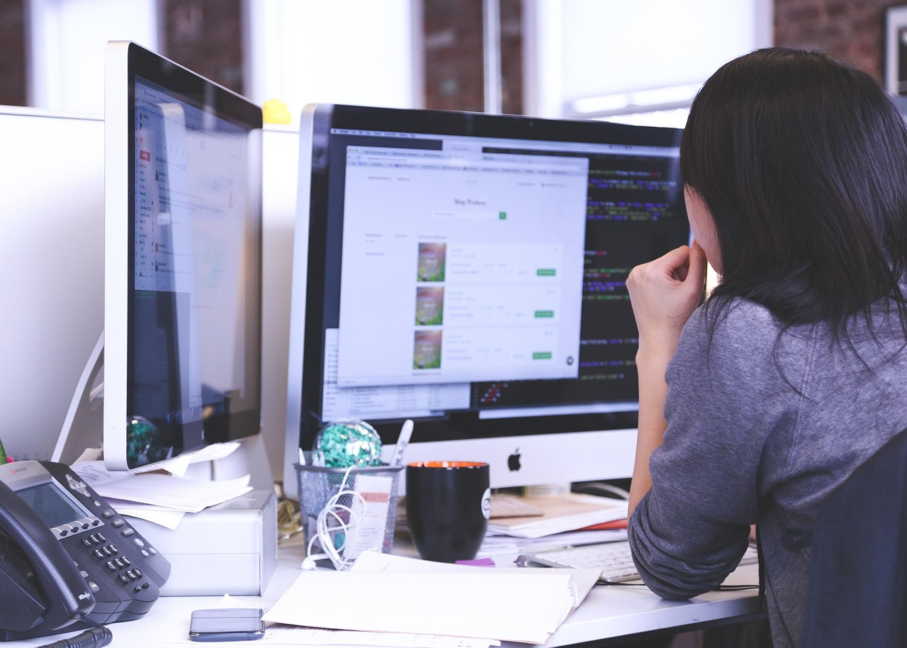How Specialists Are Using Bluesky in 2025